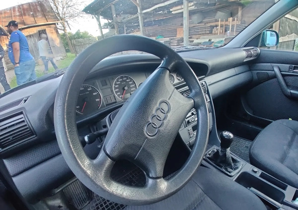 Audi A6 cena 7900 przebieg: 213571, rok produkcji 1995 z Bełżyce małe 154